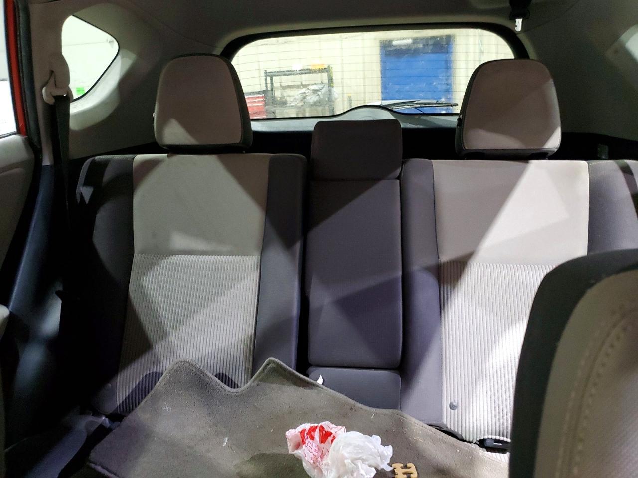 2013 TOYOTA RAV4 XLE photo 10