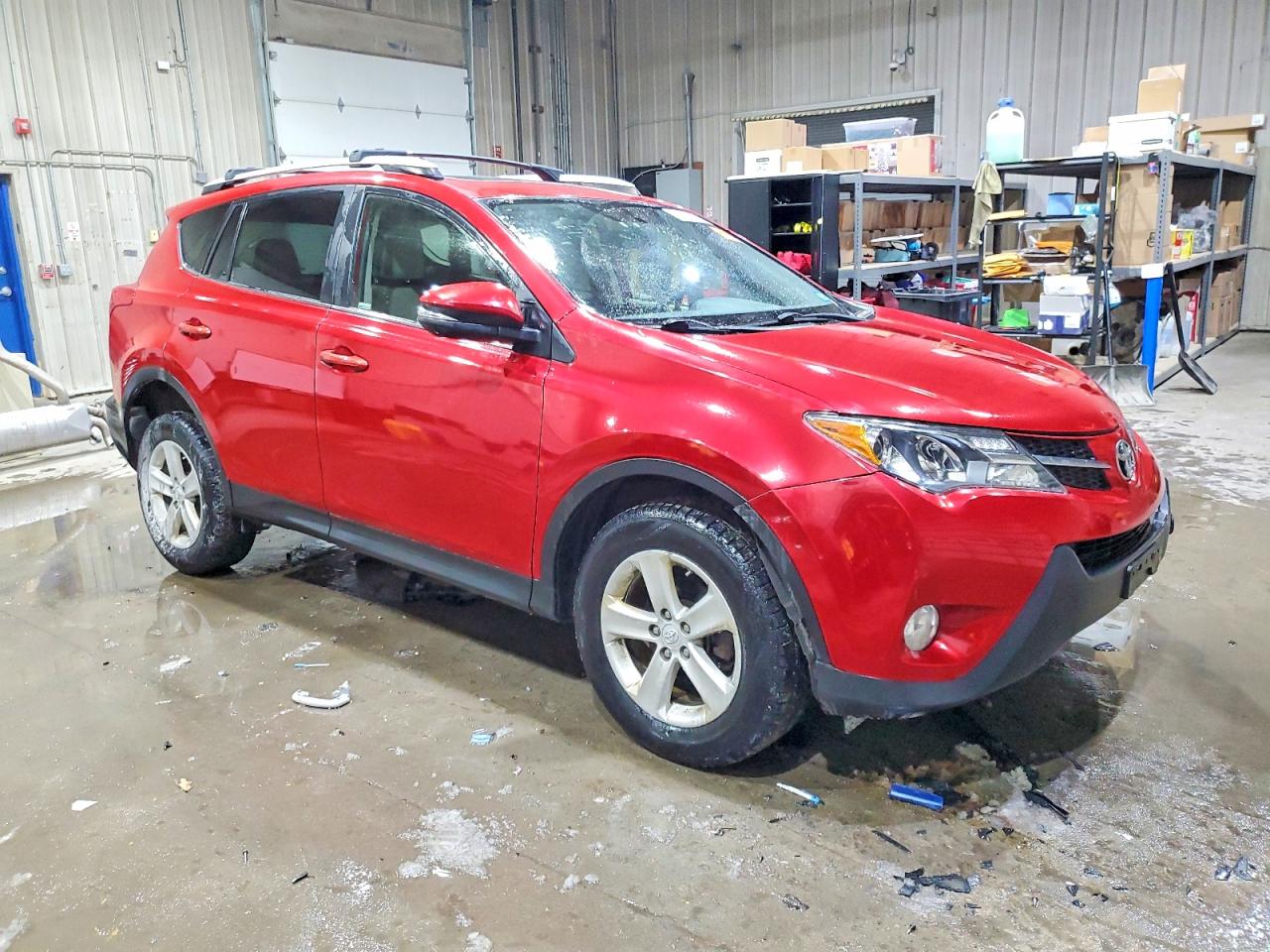 2013 TOYOTA RAV4 XLE photo 4