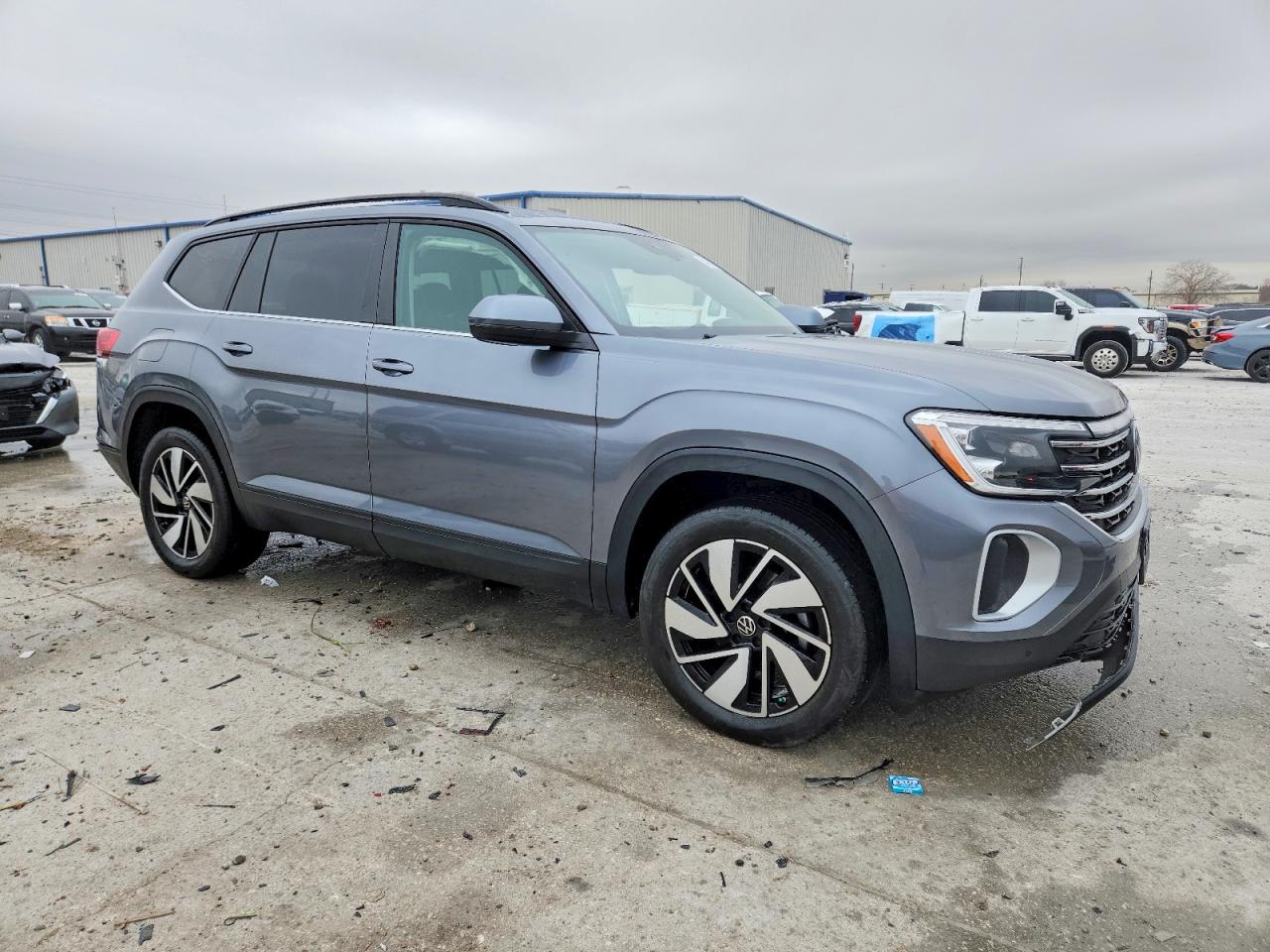 2024 VOLKSWAGEN ATLAS SE photo 4