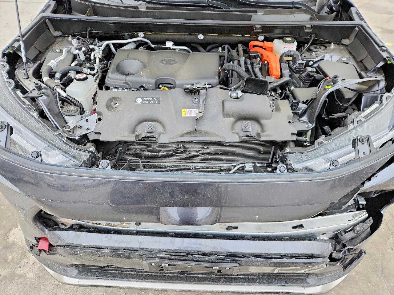 2024 TOYOTA RAV4 PRIME XSE photo 12