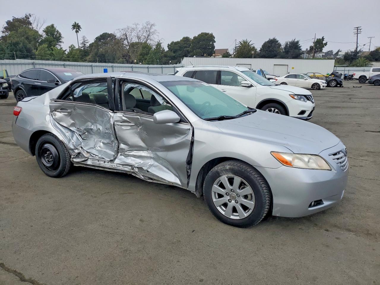 2007 TOYOTA CAMRY CE photo 4