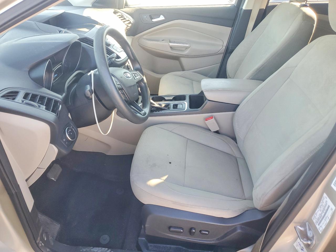 2018 FORD ESCAPE SE photo 13