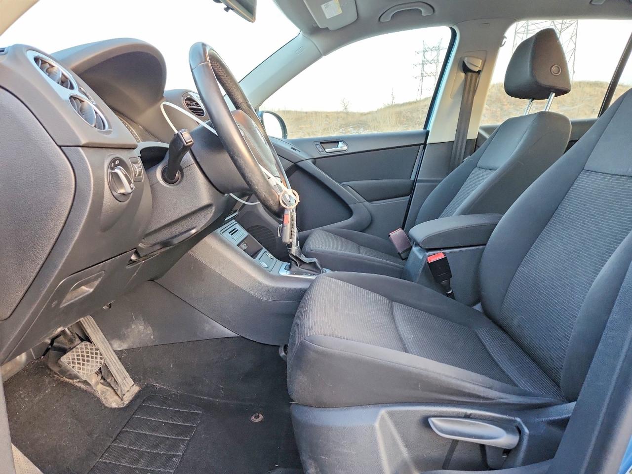 2017 VOLKSWAGEN TIGUAN S photo 13