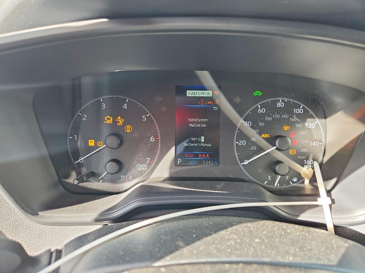 2025 TOYOTA COROLLA LE photo 9