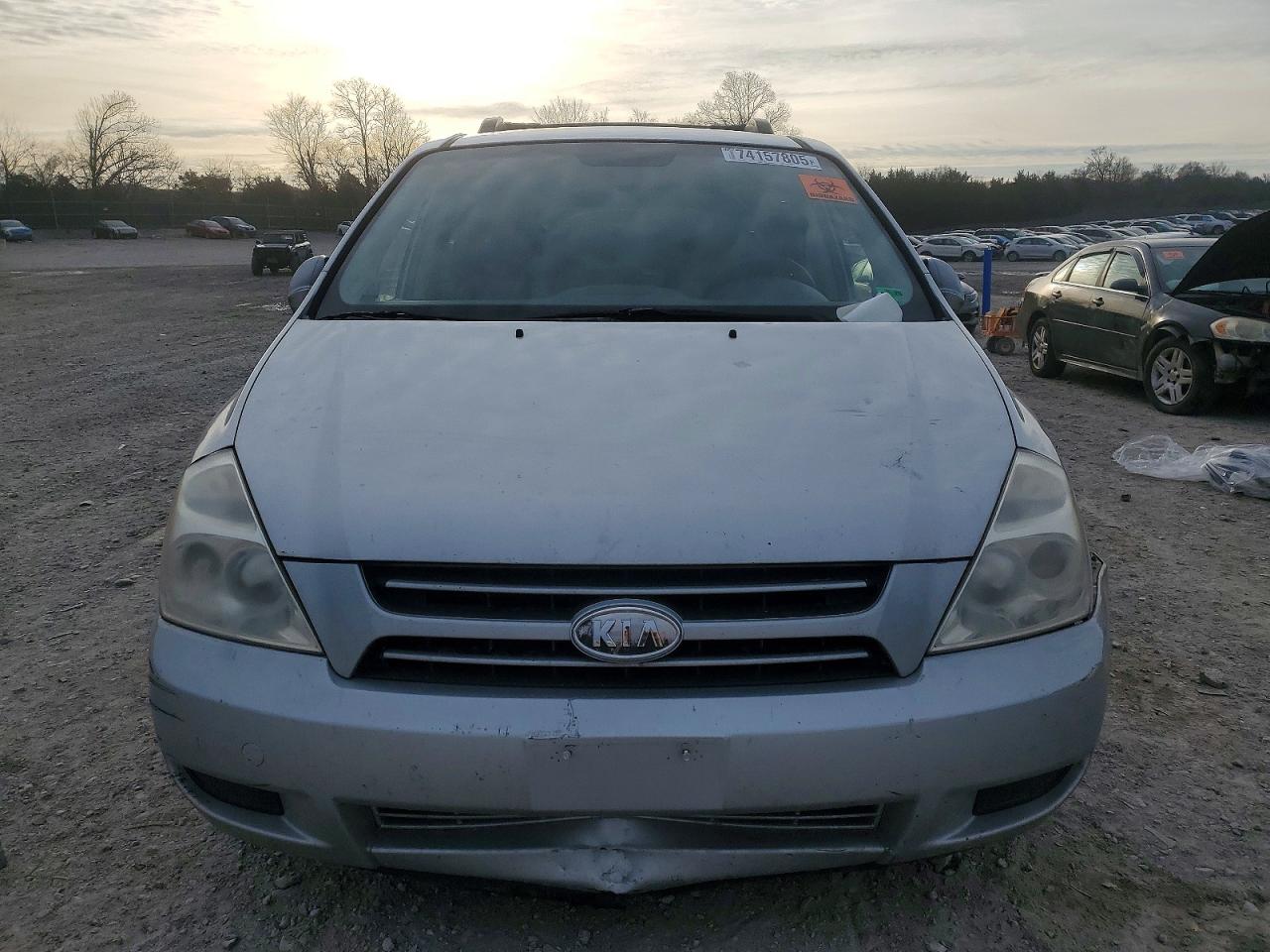 2007 KIA SEDONA BASE photo 9