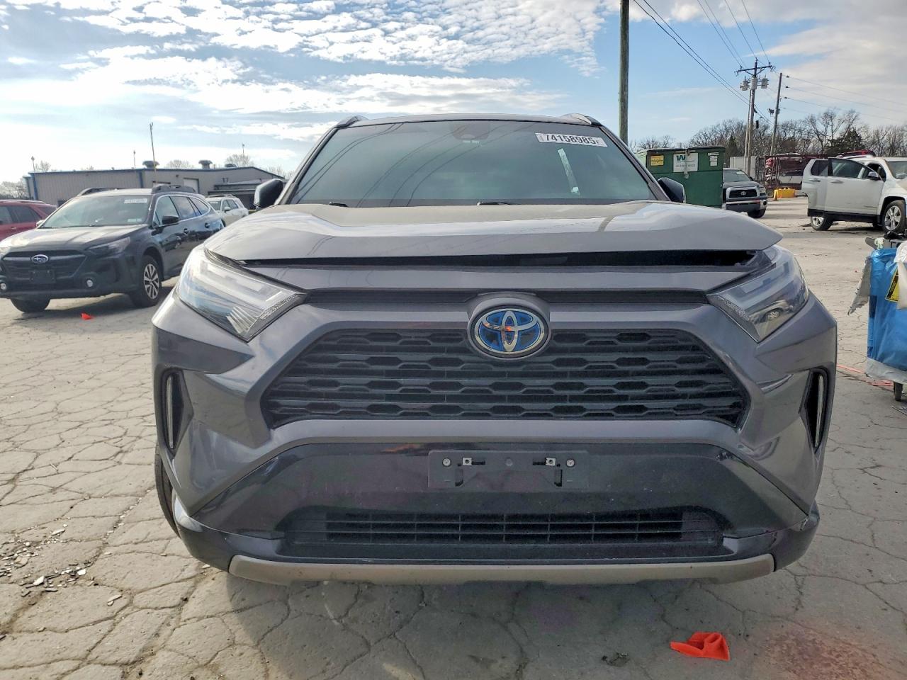 2022 TOYOTA RAV4 XSE photo 13