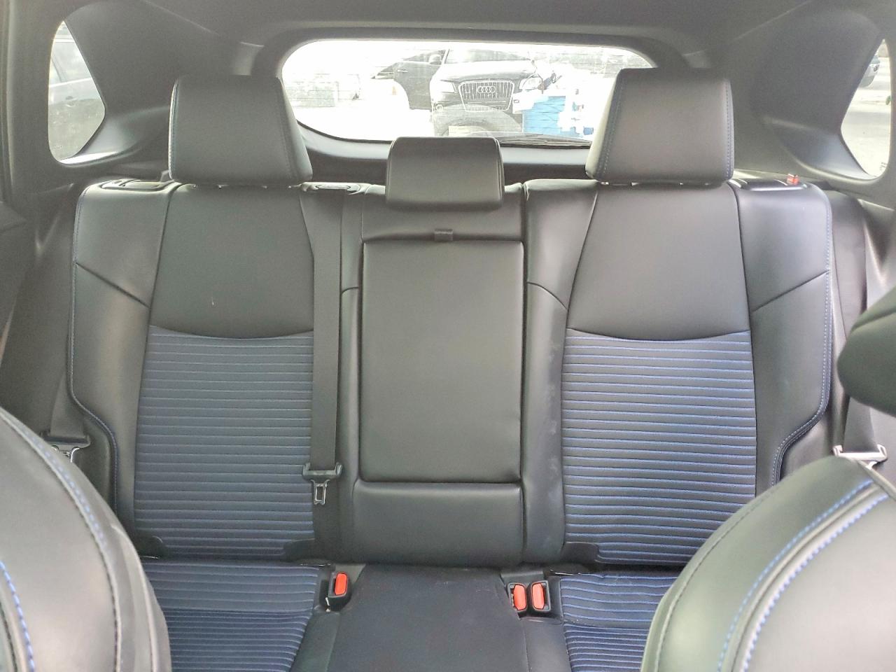 2022 TOYOTA RAV4 XSE photo 28