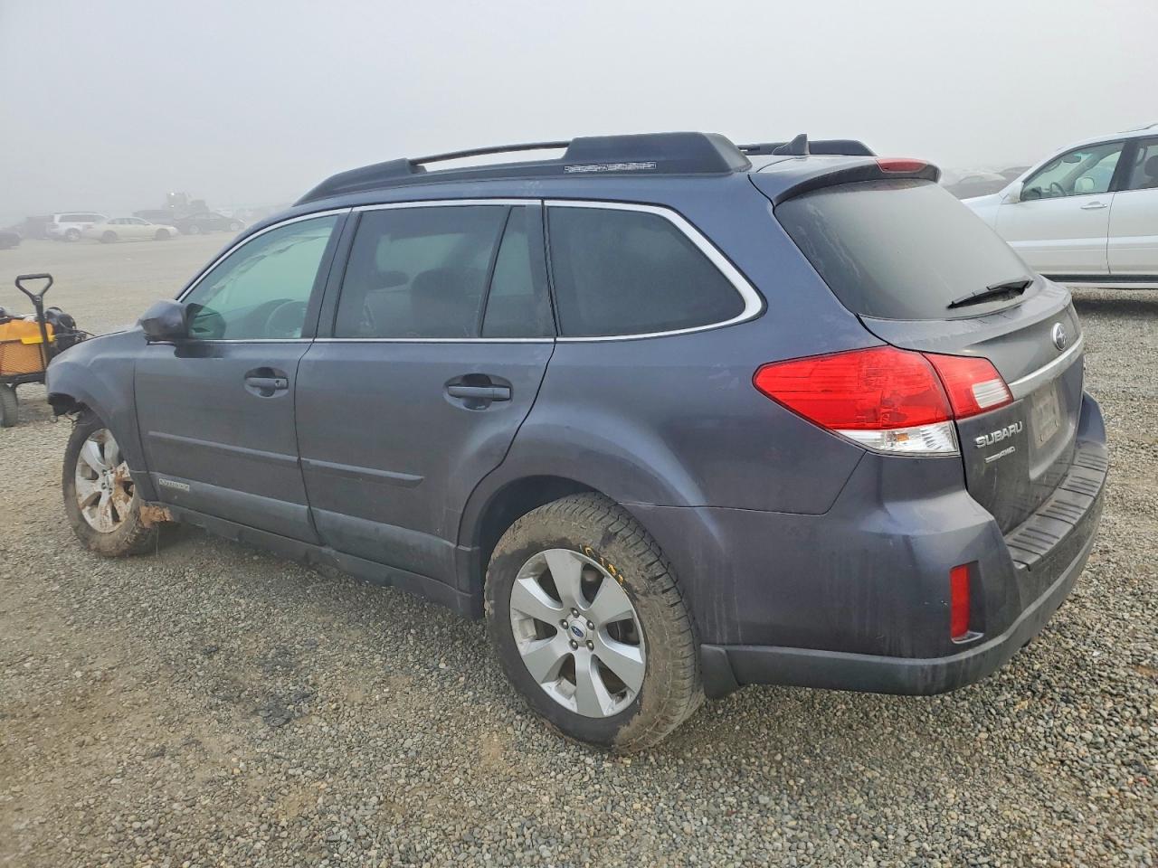 2011 SUBARU OUTBACK 2.5I LIMITED photo 3