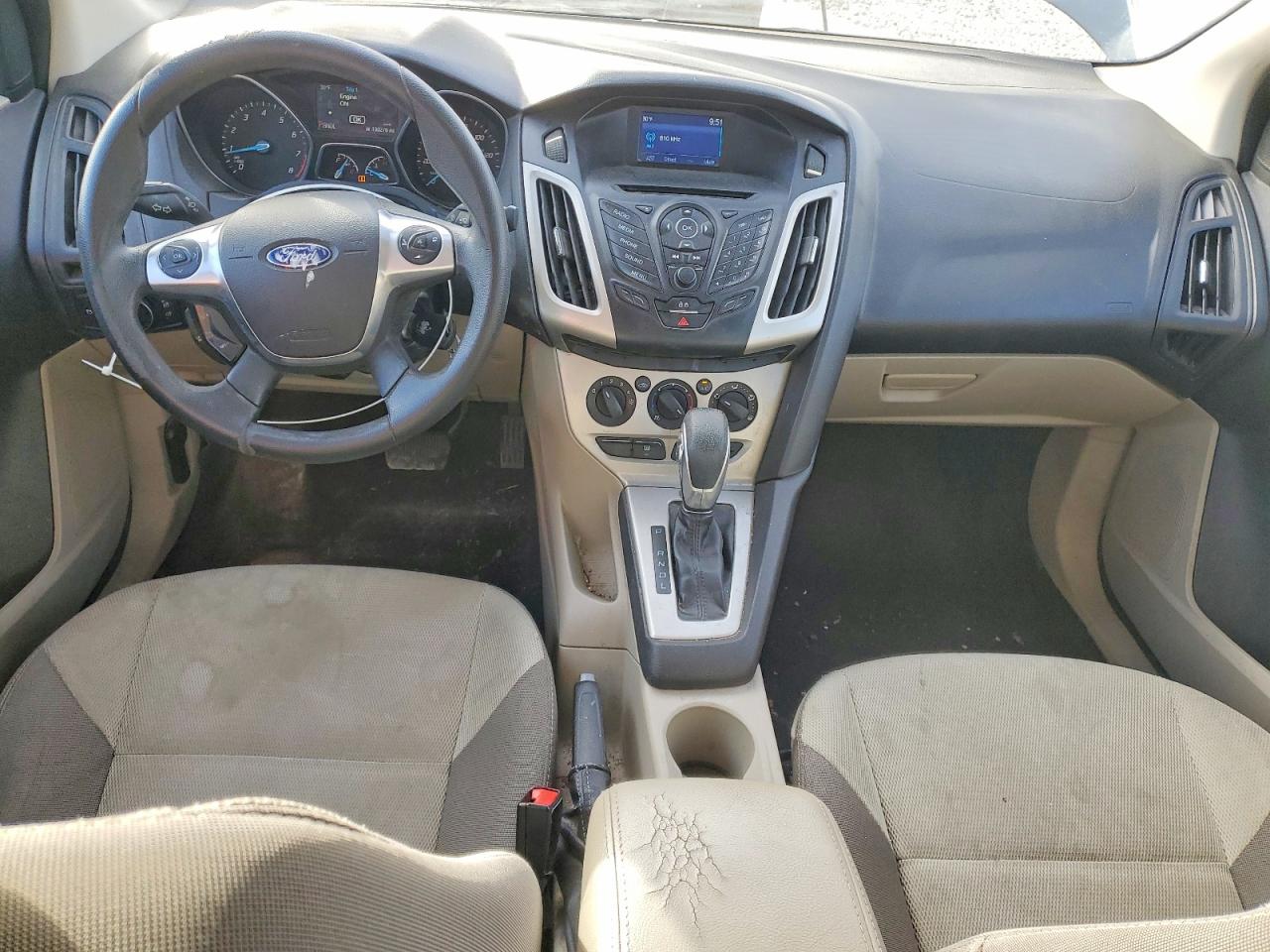 2014 FORD FOCUS SE photo 8
