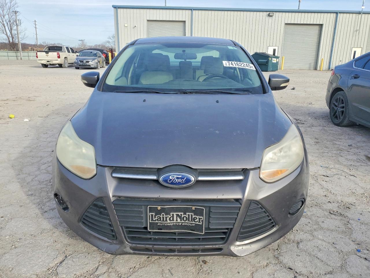 2014 FORD FOCUS SE photo 5