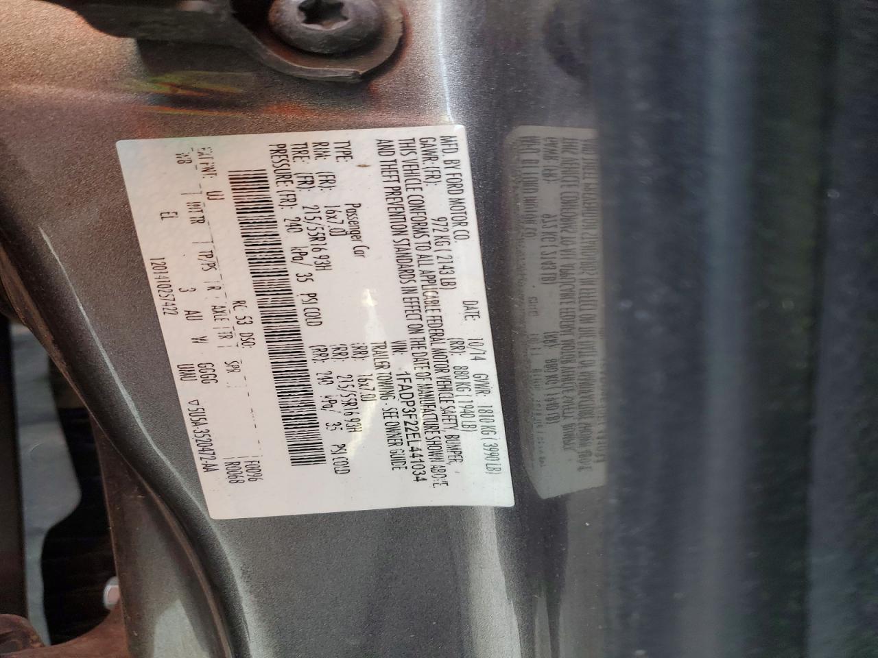 2014 FORD FOCUS SE photo 12
