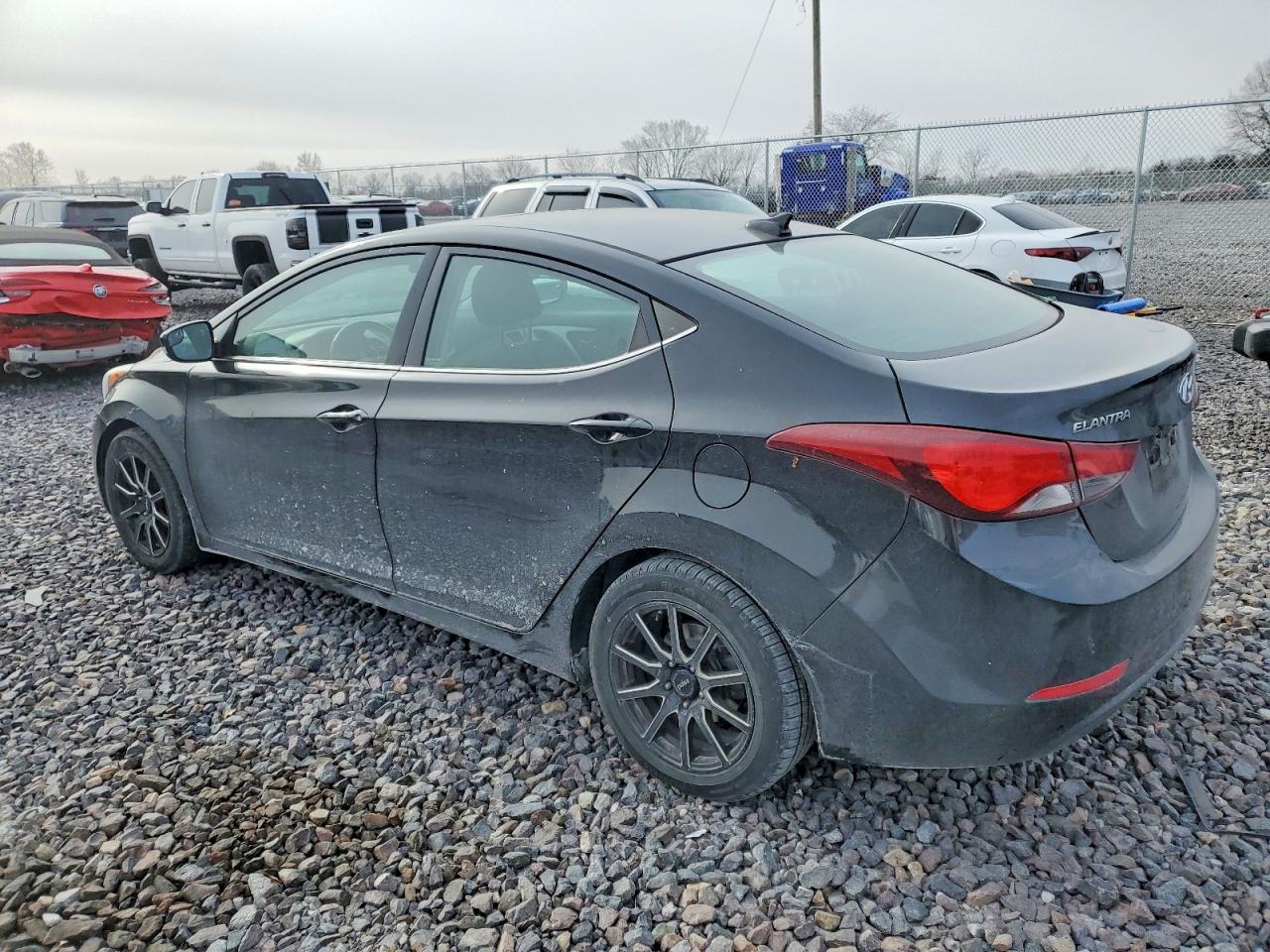 2016 HYUNDAI ELANTRA VALUE EDITION photo 3
