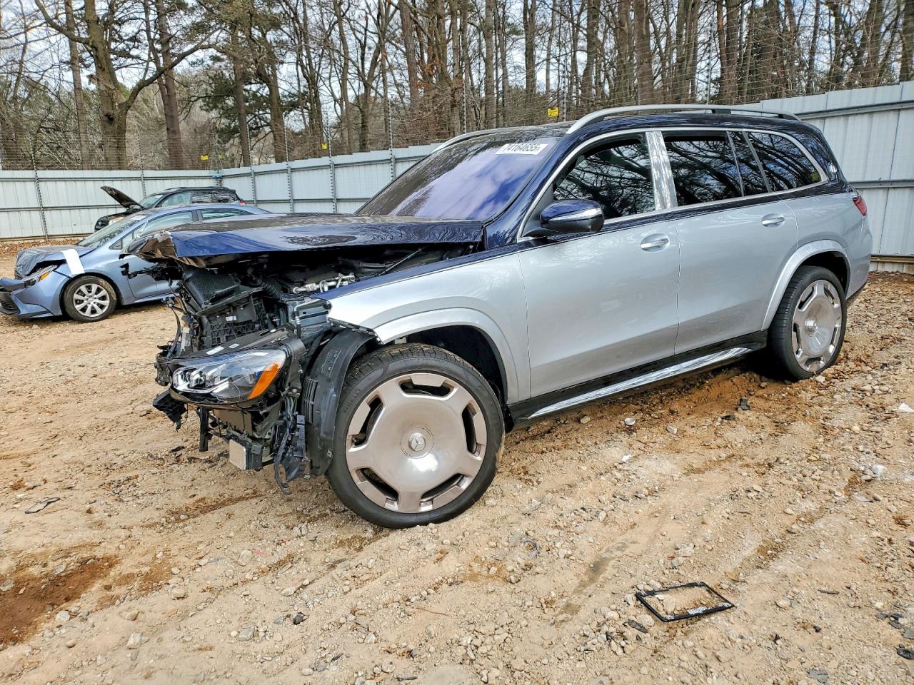 2024 MERCEDES-BENZ GLS