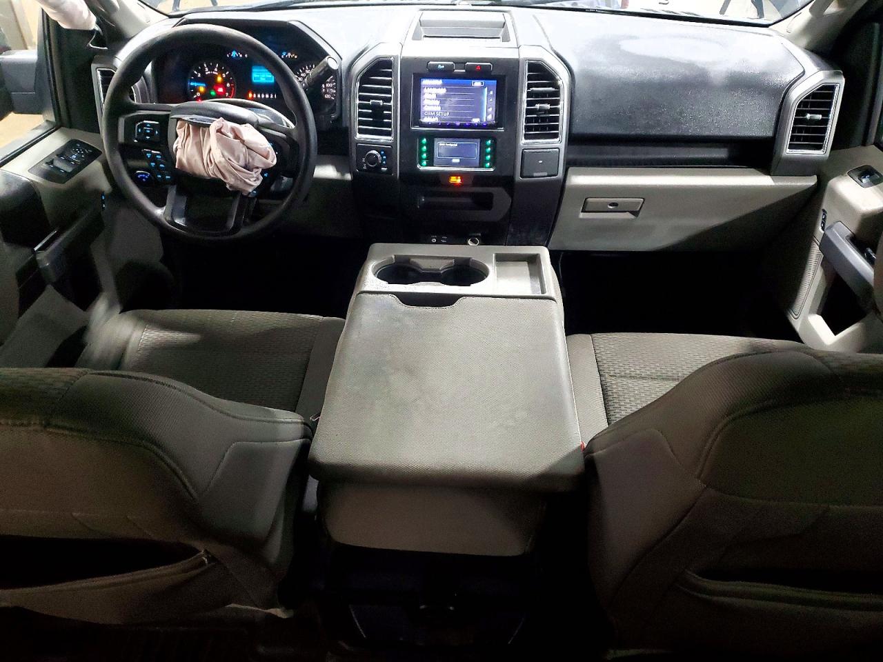 2015 FORD F150 SUPERCREW photo 8