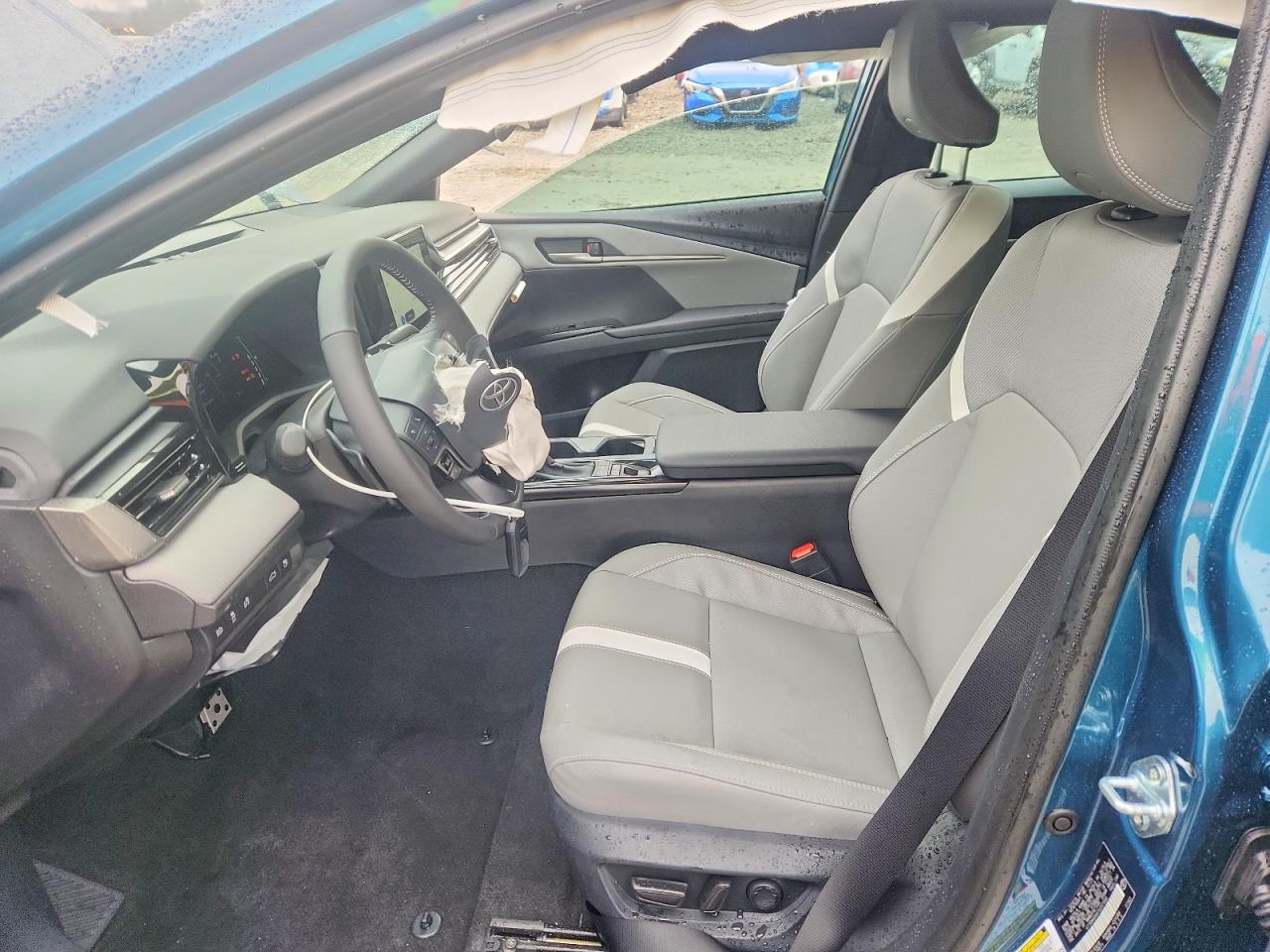 2026 TOYOTA CAMRY XSE photo 19