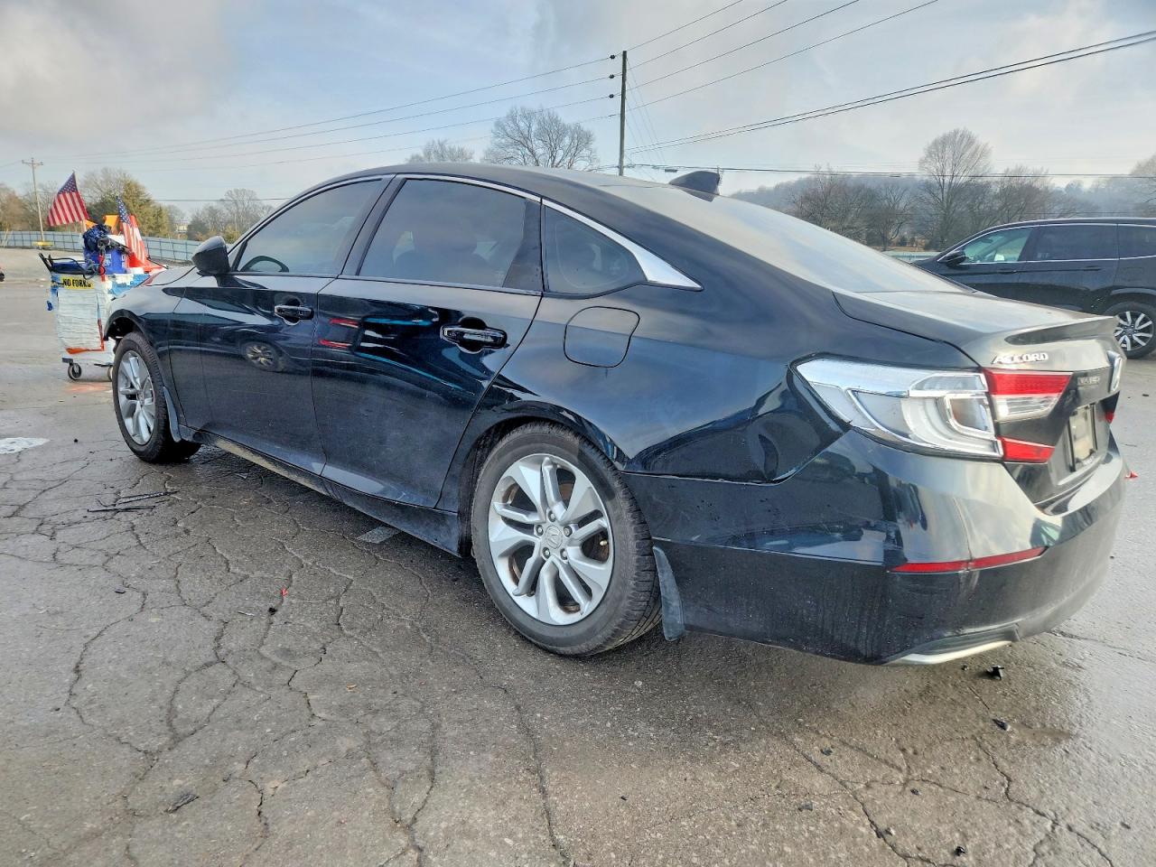 2018 HONDA ACCORD LX photo 5