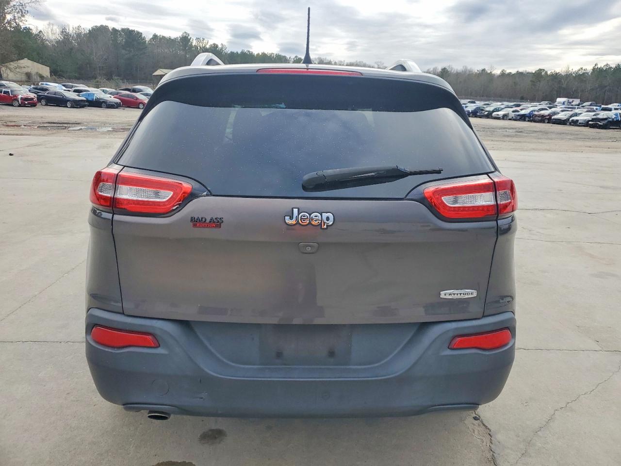 2018 JEEP CHEROKEE LATITUDE PLUS photo 6