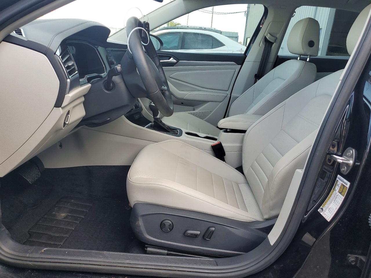 2024 VOLKSWAGEN JETTA SE photo 7