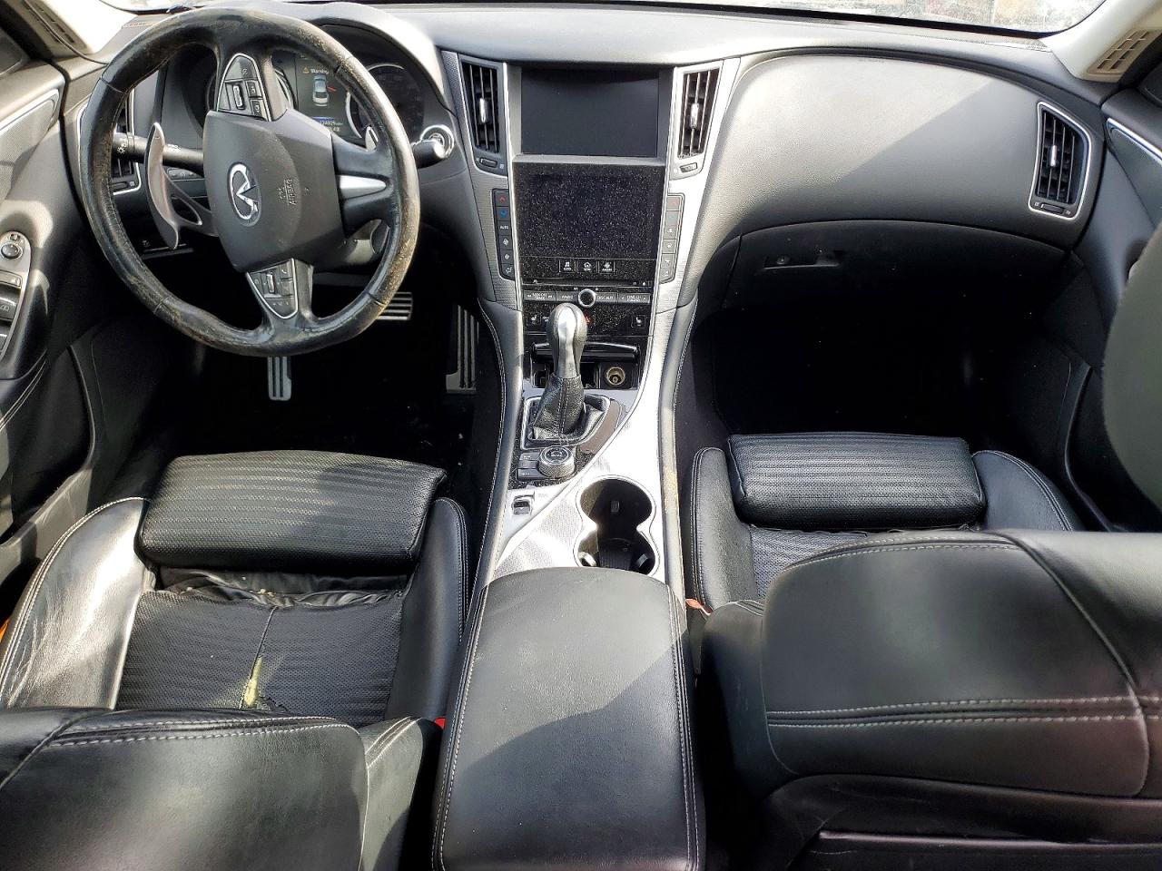 2015 INFINITI Q50 SPORT photo 22