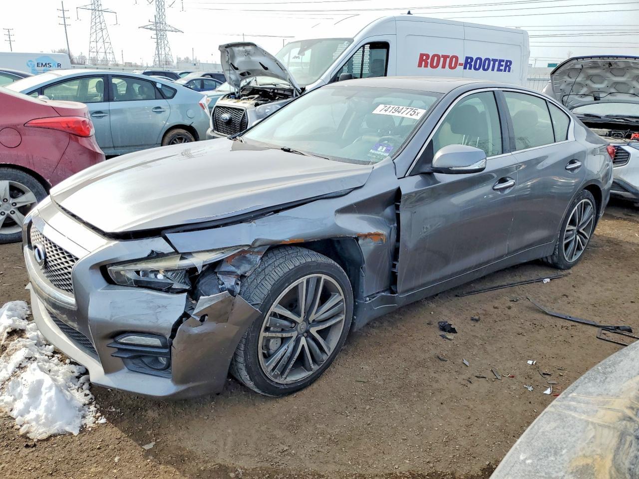 2015 INFINITI Q50