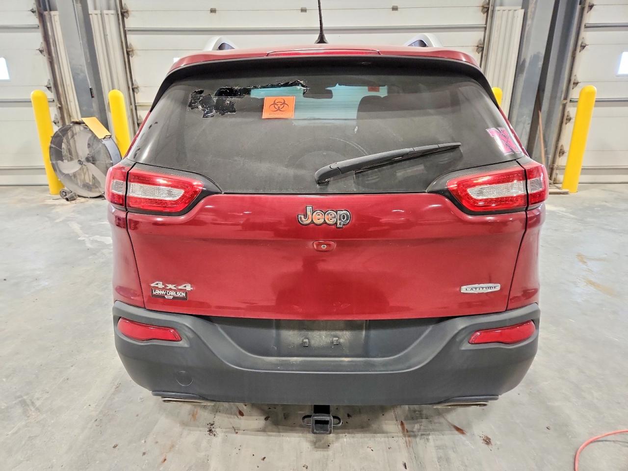 2015 JEEP CHEROKEE LATITUDE photo 11
