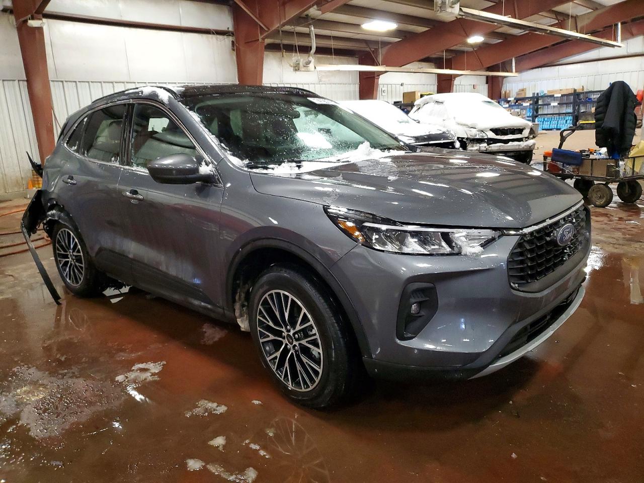 2025 FORD ESCAPE photo 7