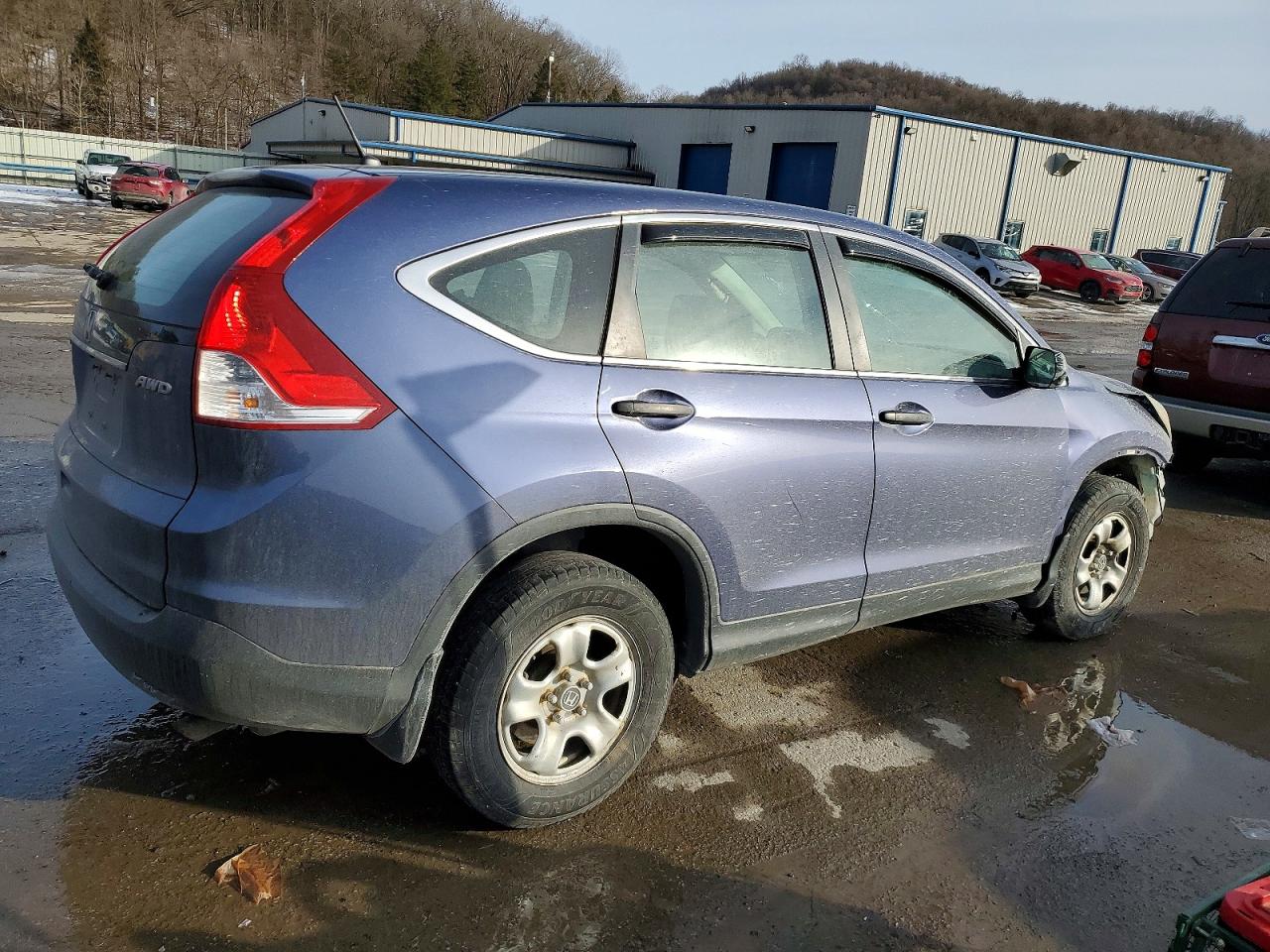 2013 HONDA CR-V LX photo 3