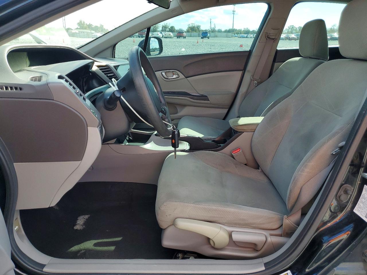 2012 HONDA CIVIC LX photo 13