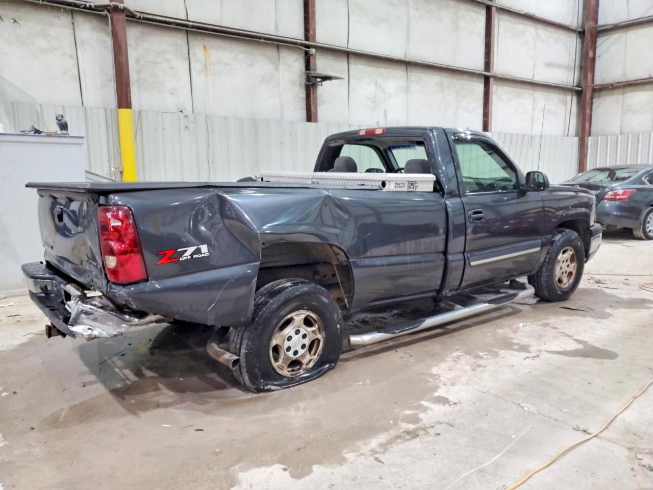 2003 CHEVROLET SILVERADO K1500 photo 5