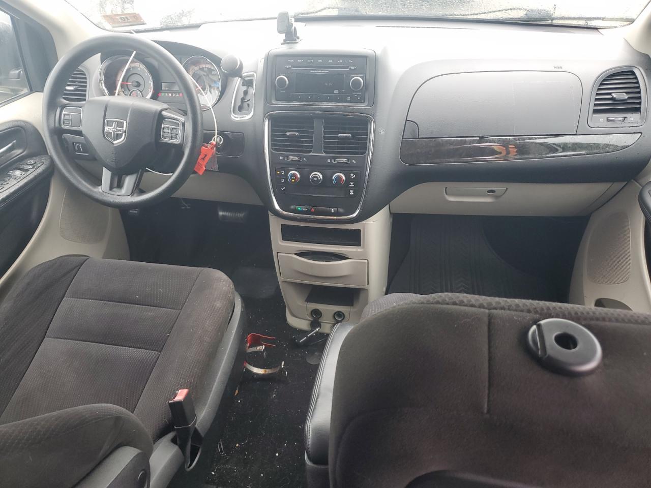 2015 DODGE GRAND CARAVAN SE photo 15