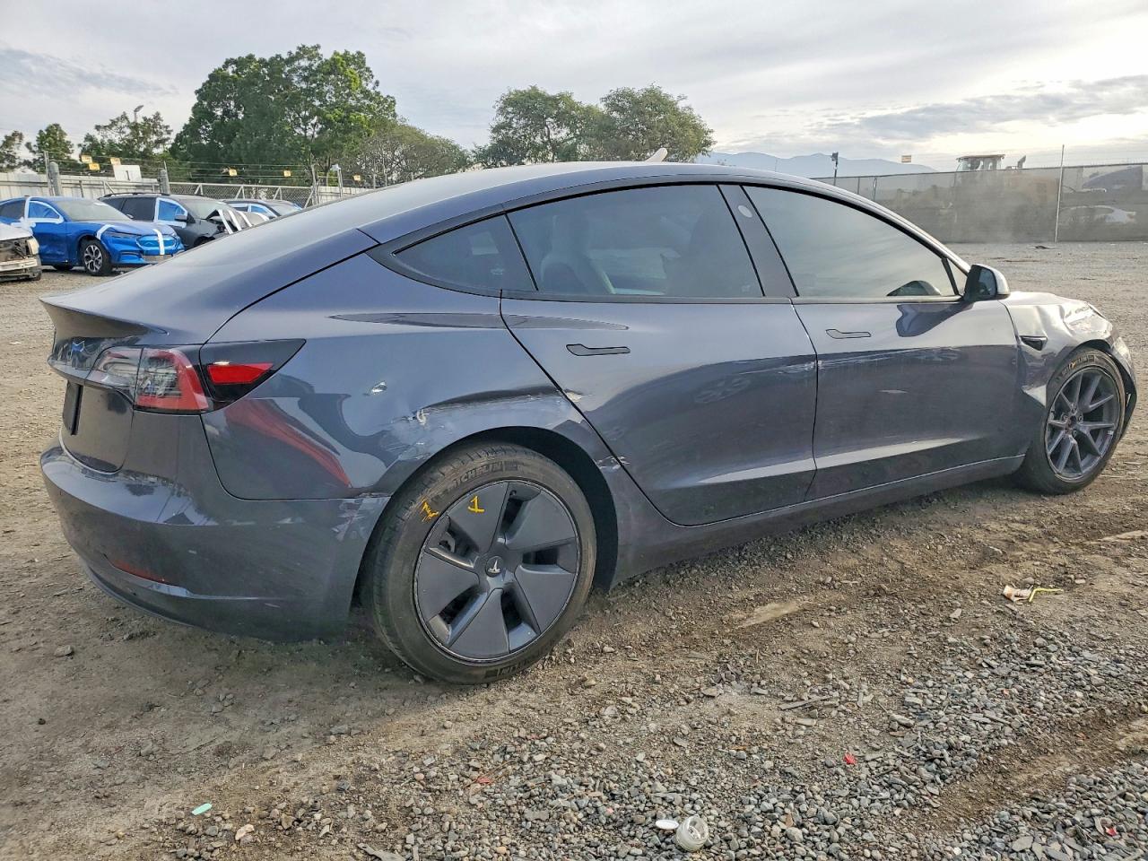 2022 TESLA MODEL 3 photo 5
