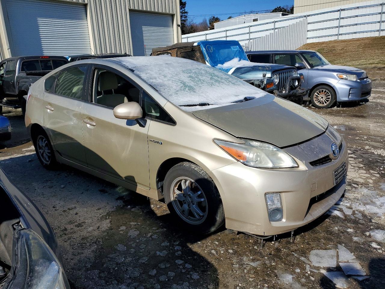 2010 TOYOTA PRIUS photo 4