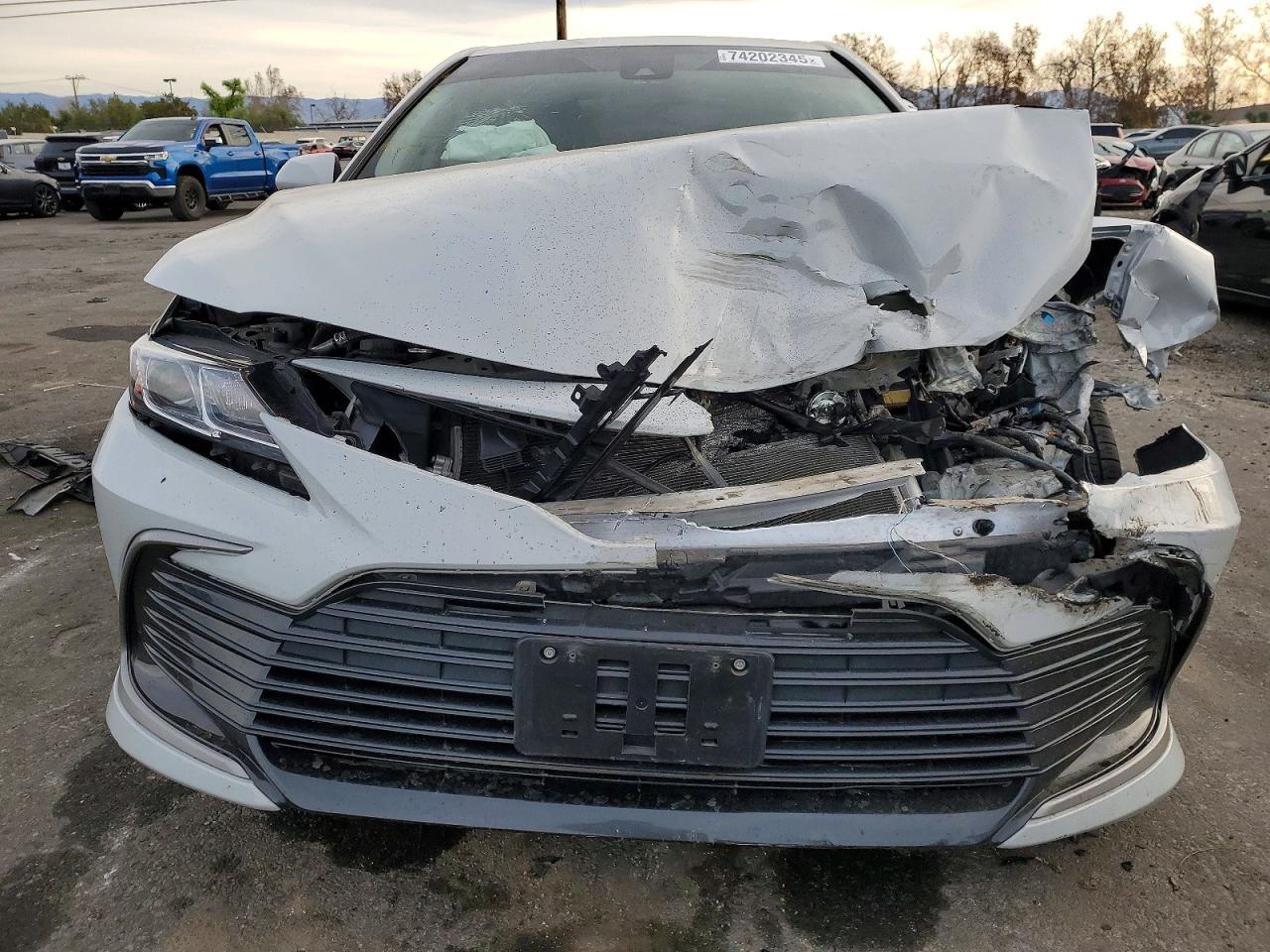 2023 TOYOTA CAMRY LE photo 9