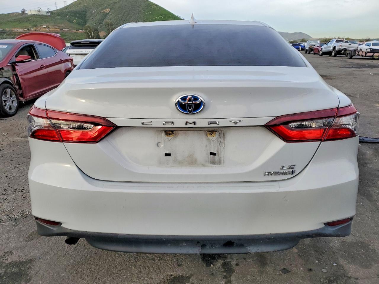 2023 TOYOTA CAMRY LE photo 11
