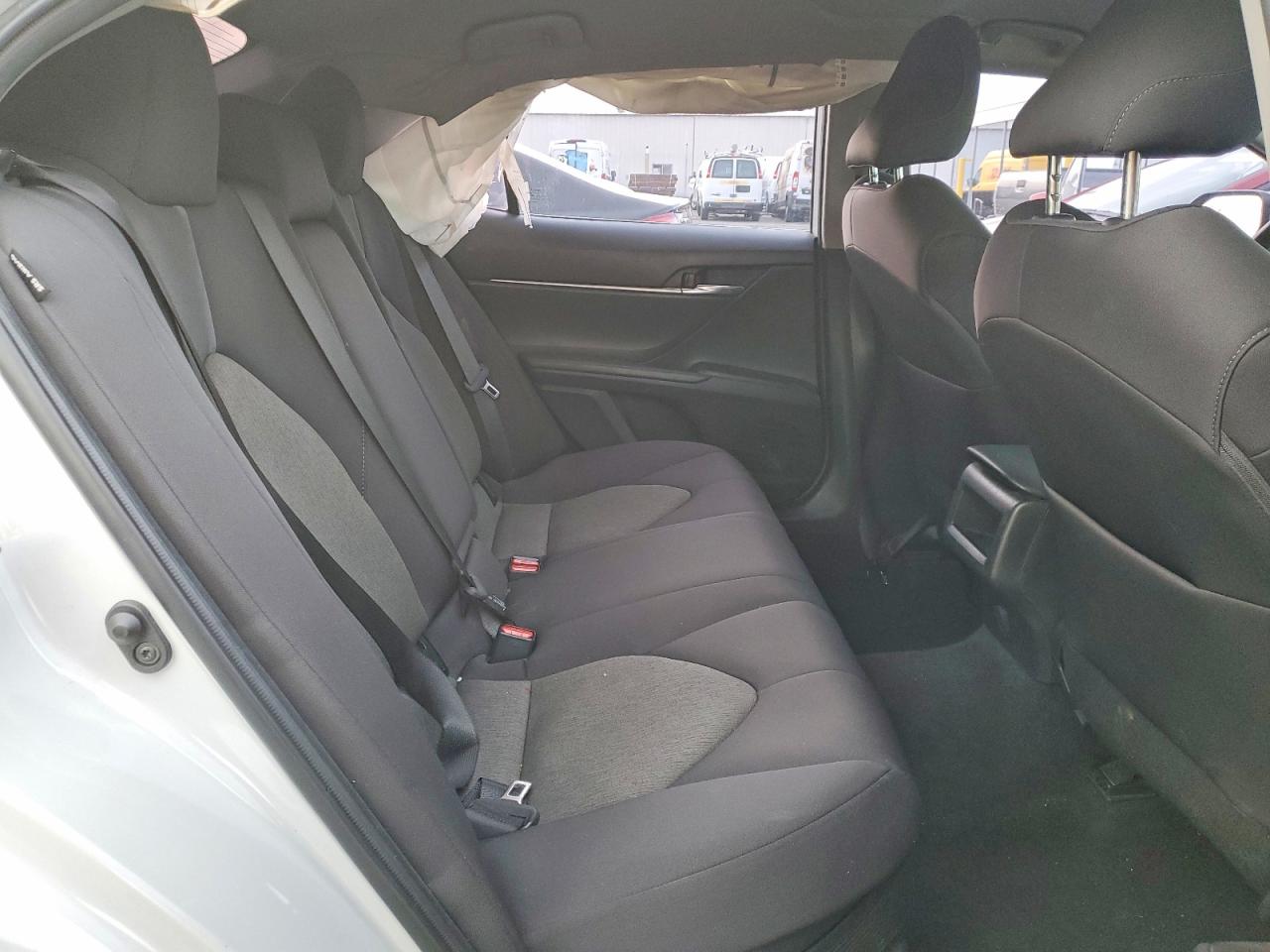 2023 TOYOTA CAMRY LE photo 19