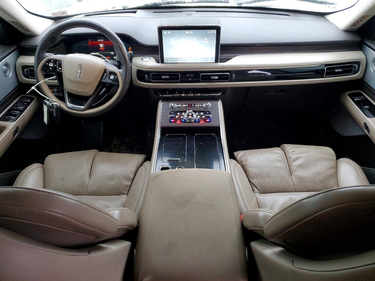2020 LINCOLN AVIATOR RESERVE photo 8