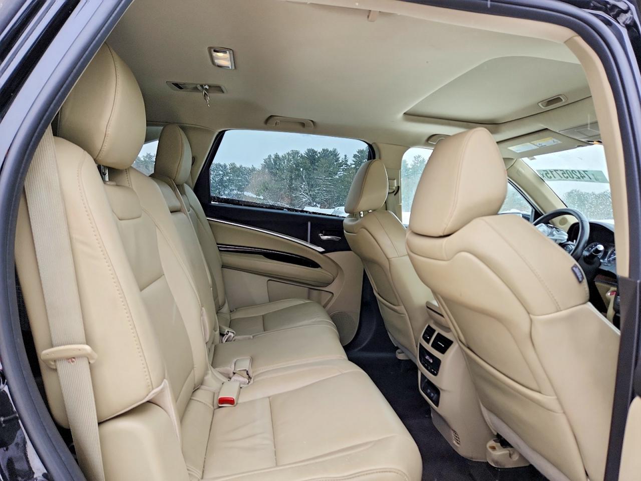 2017 ACURA MDX photo 11