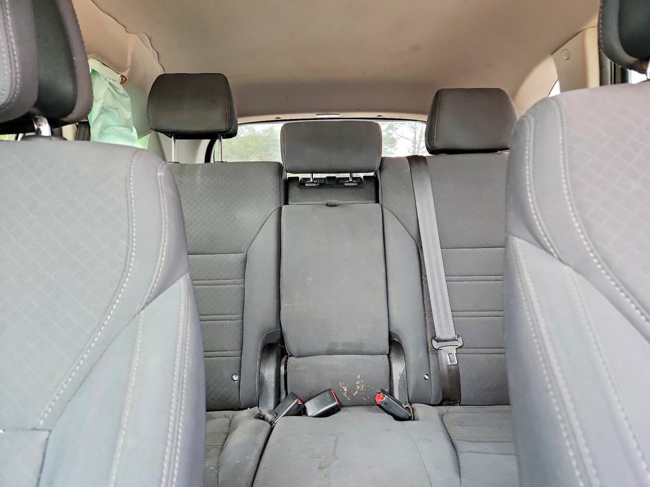 2016 KIA SORENTO LX photo 10