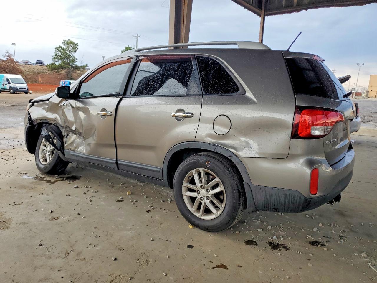 2014 KIA SORENTO LX photo 2