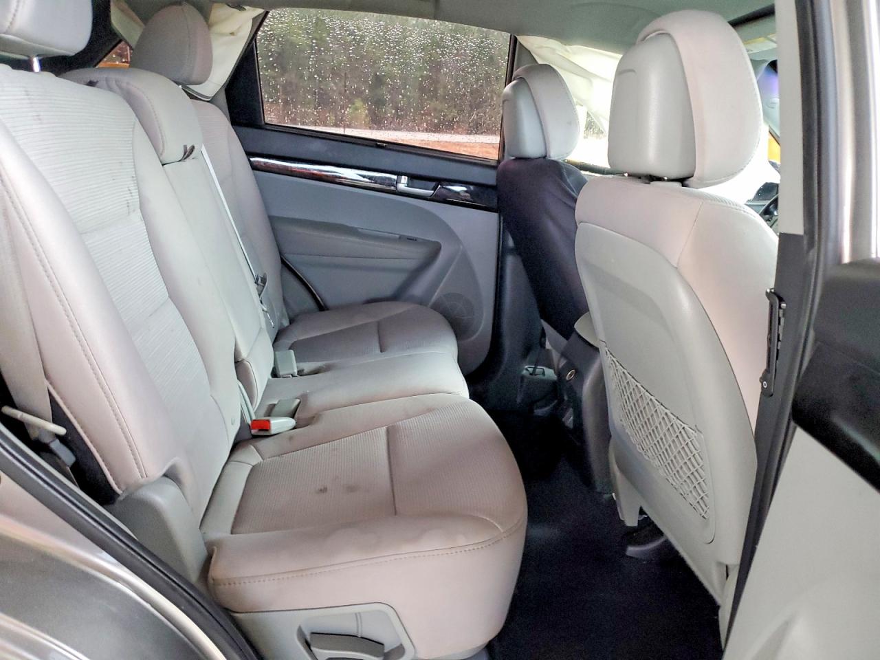 2014 KIA SORENTO LX photo 11