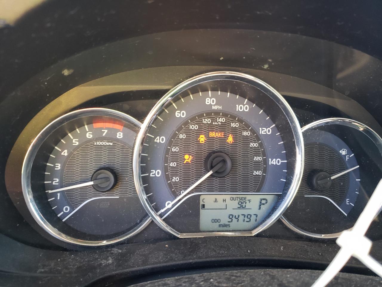 2014 TOYOTA COROLLA L photo 9