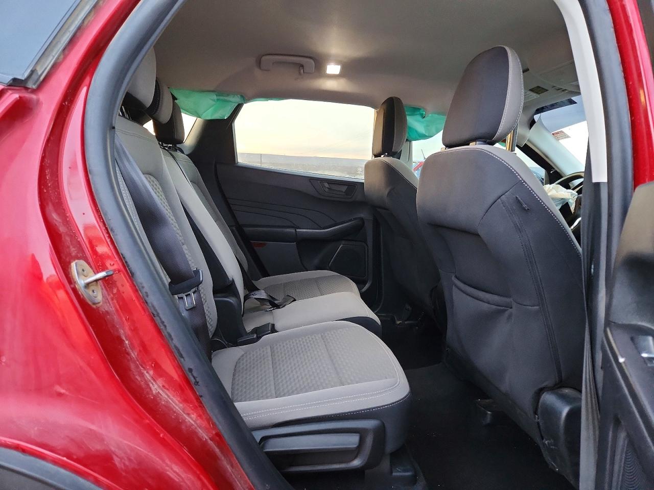 2022 FORD ESCAPE SE photo 21