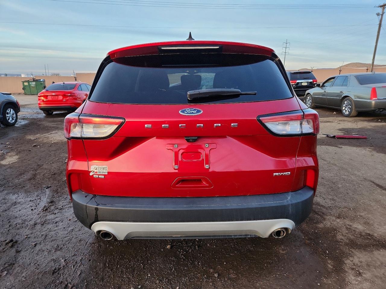 2022 FORD ESCAPE SE photo 11