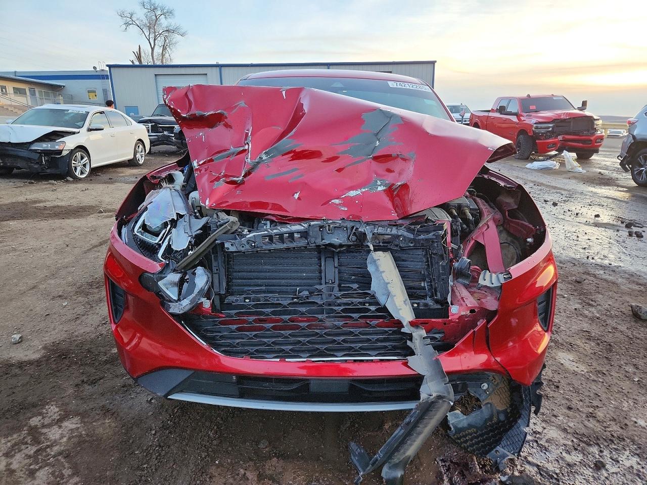 2022 FORD ESCAPE SE photo 9