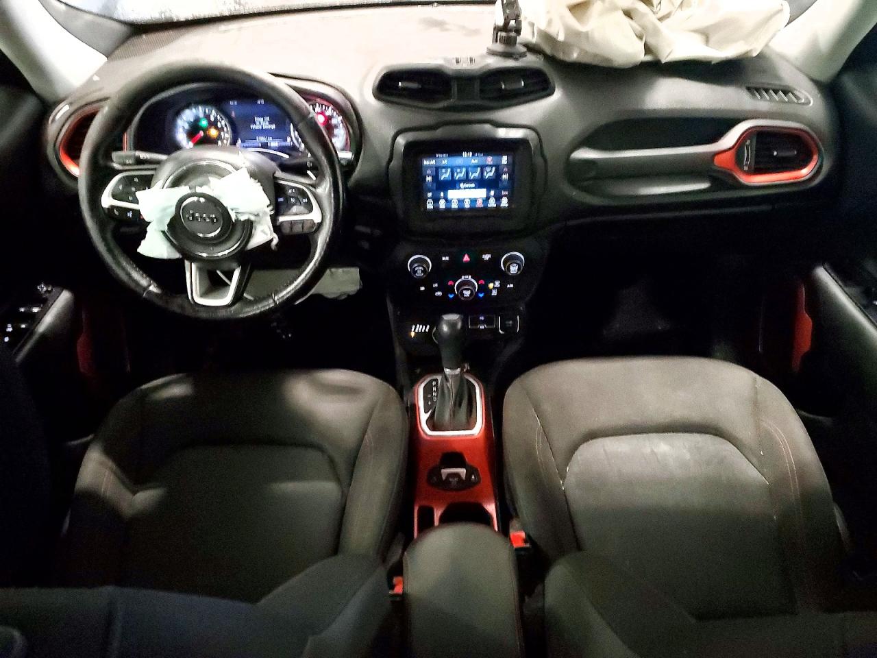 2020 JEEP RENEGADE TRAILHAWK photo 8