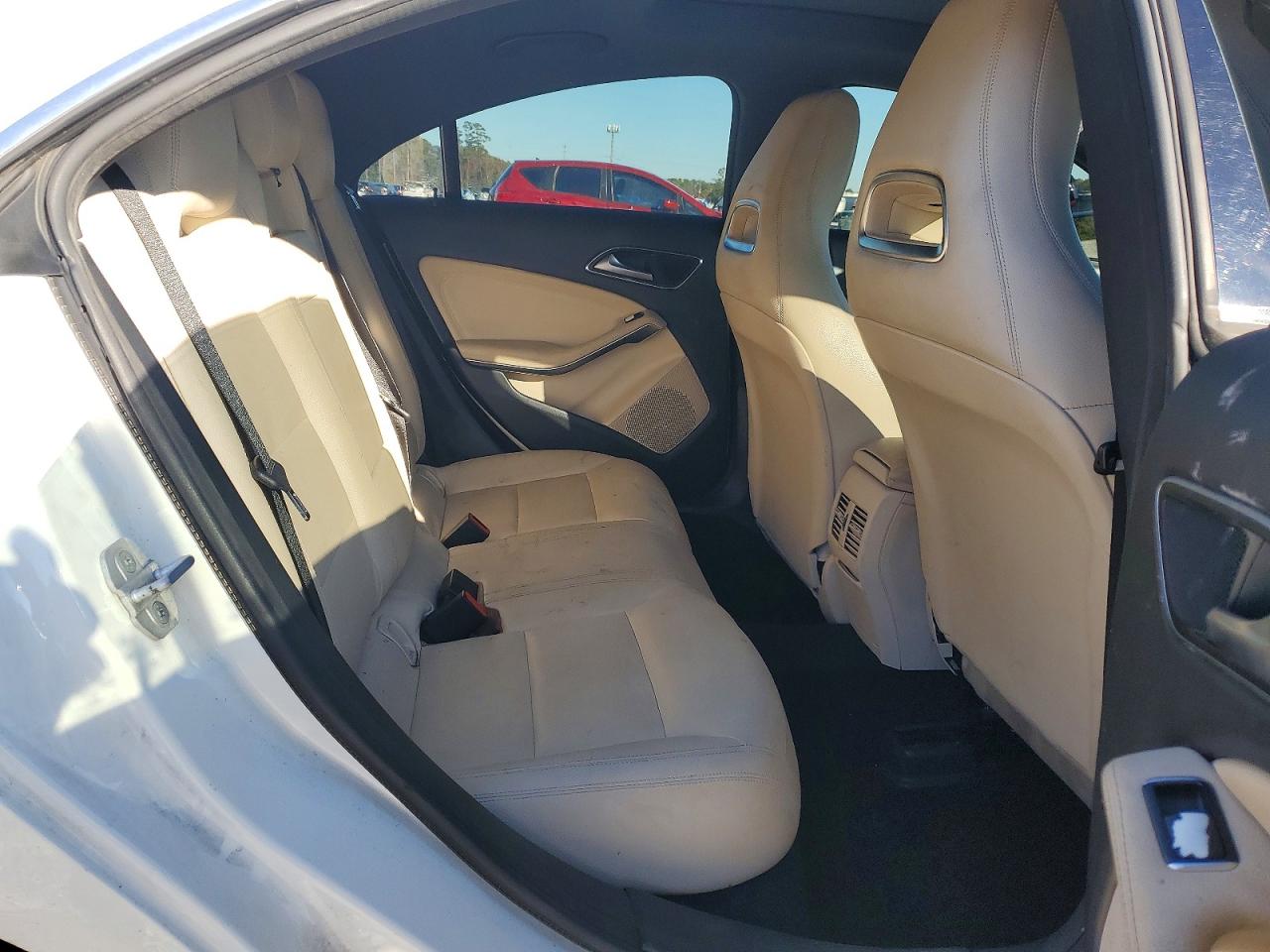 2016 MERCEDES-BENZ CLA 250 4MATIC photo 10