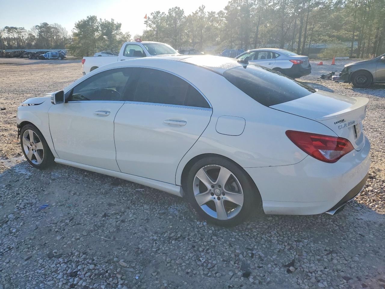 2016 MERCEDES-BENZ CLA 250 4MATIC photo 2