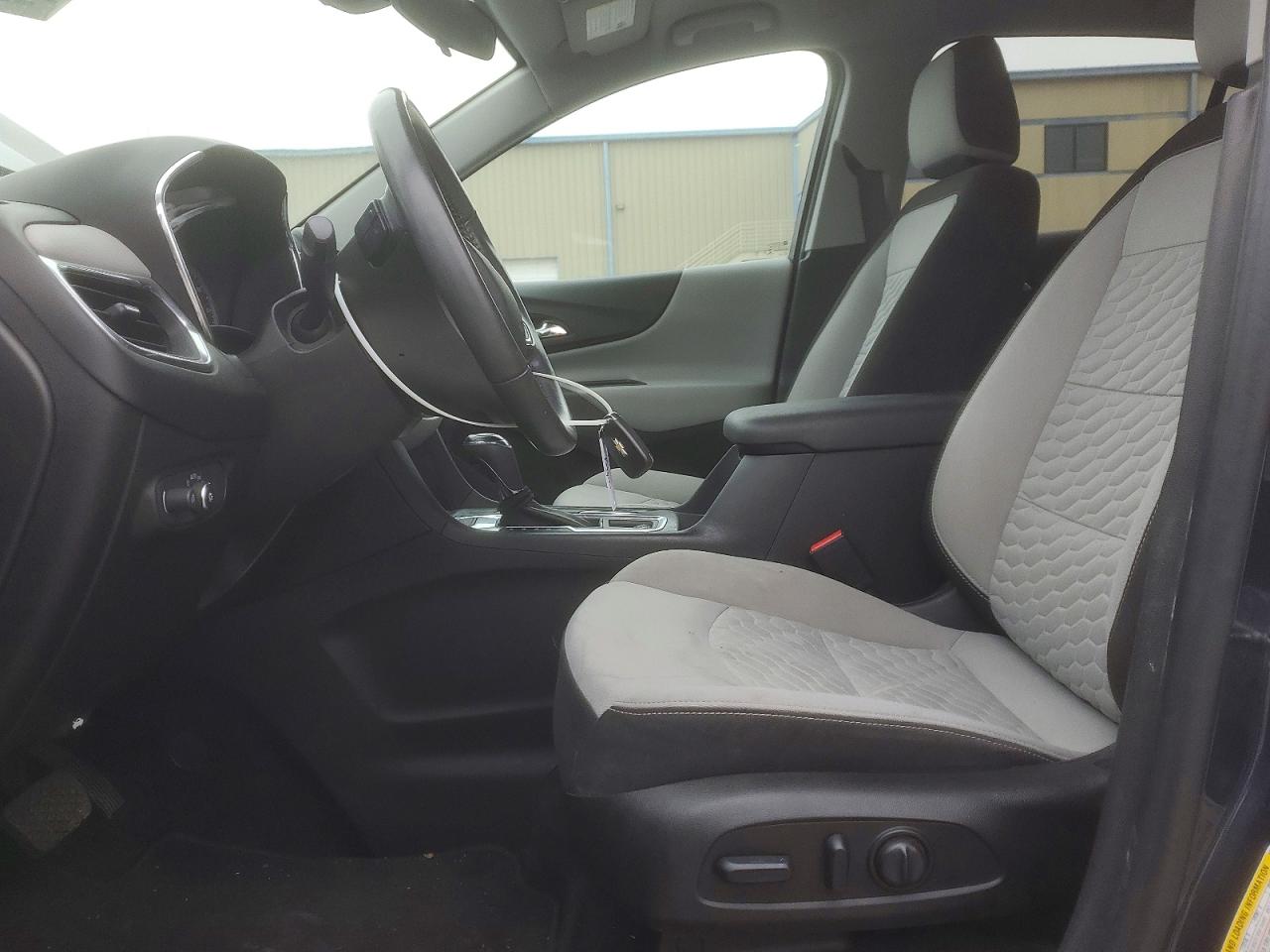 2018 CHEVROLET EQUINOX LT photo 19