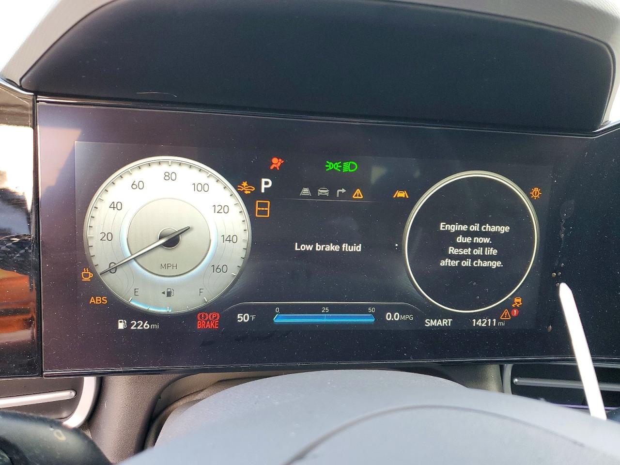 2024 HYUNDAI ELANTRA SEL photo 9