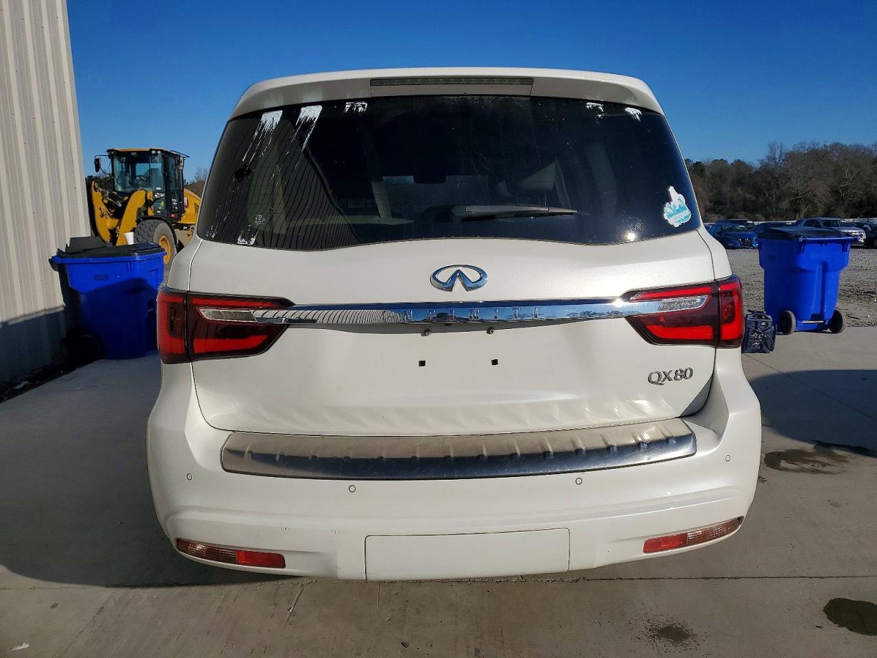 2021 INFINITI QX80 LUXE photo 16